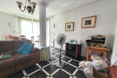 Apartment for sale Torrevieja, Alicante, Spain 3 bedrooms, 128 sq.m. No. 131866 - photo 3