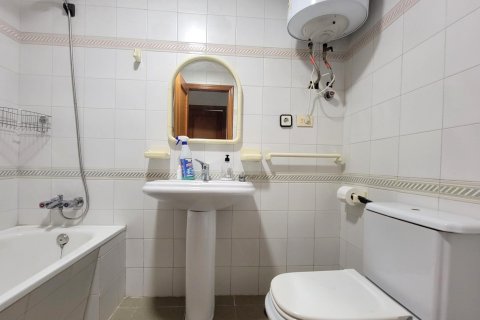 Apartment for sale Torrevieja, Alicante, Spain 3 bedrooms, 128 sq.m. No. 131866 - photo 27