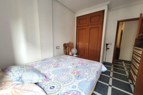 Apartment for sale Torrevieja, Alicante, Spain 3 bedrooms, 128 sq.m. No. 131866 - photo 19