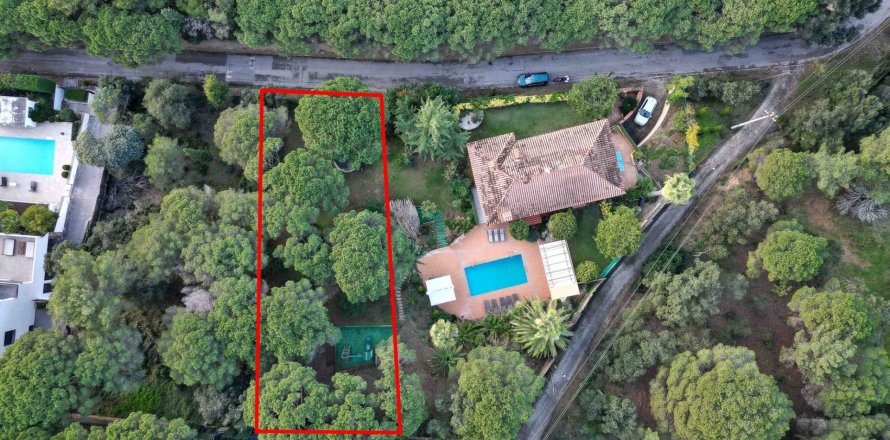 Land plot Lloret de Mar, Girona, Spain No. 130413