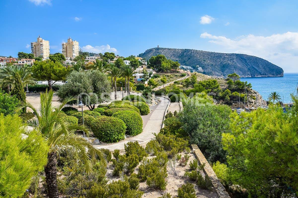 Villa en Teulada, Alicante, España 4 dormitorios, 350 m2 No. 121309