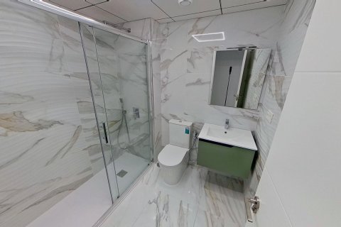 Apartamento en venta en Torrevieja, Alicante, España 2 dormitorios, 80 m2 No. 127185 - foto 10