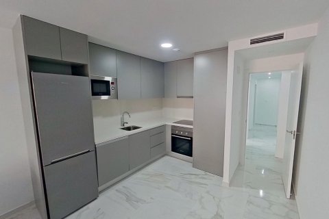 Apartamento en venta en Torrevieja, Alicante, España 2 dormitorios, 80 m2 No. 127185 - foto 5