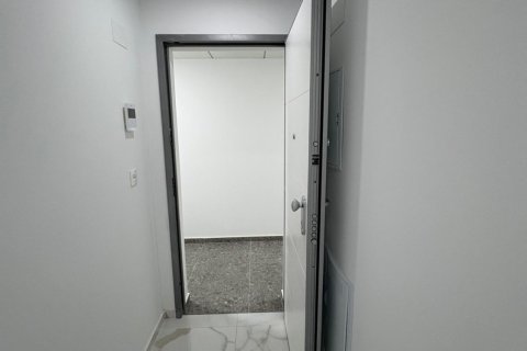 Apartment for sale Torrevieja, Alicante, Spain 2 bedrooms, 80 sq.m. No. 127185 - photo 19