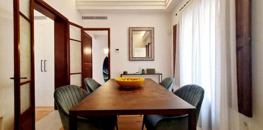 Apartment Palma de Majorca, Mallorca, Spain 2 bedrooms, 94 sq.m. No. 120133