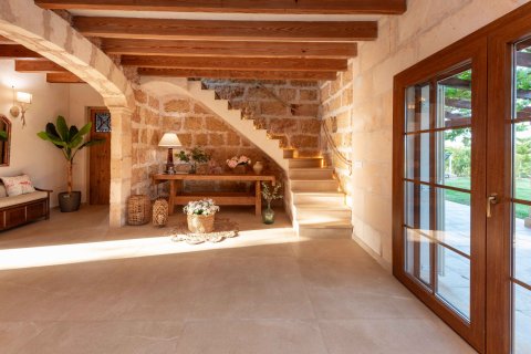 Finca for rent Llubi, Mallorca, Spain 5 bedrooms, 451 sq.m. No. 120134 - photo 11