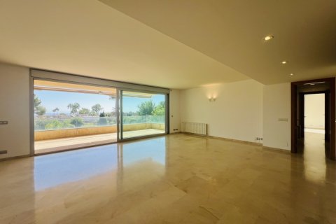 Apartamento en venta Sol De Mallorca, Mallorca, España 3 dormitorios, 140 m2 No. 132757 - foto 4