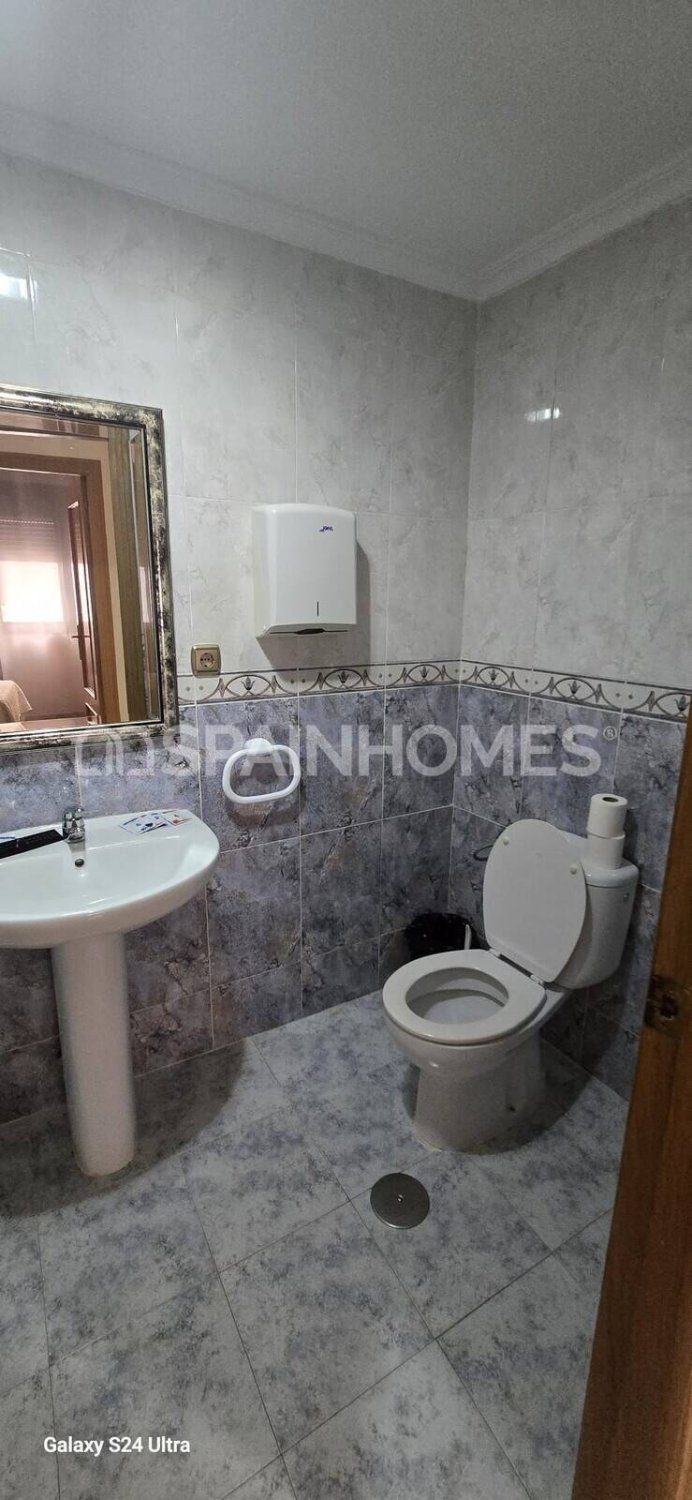 Apartment in Torrevieja, Alicante, Spain 3 bedrooms, 108 sq.m. No. 131219