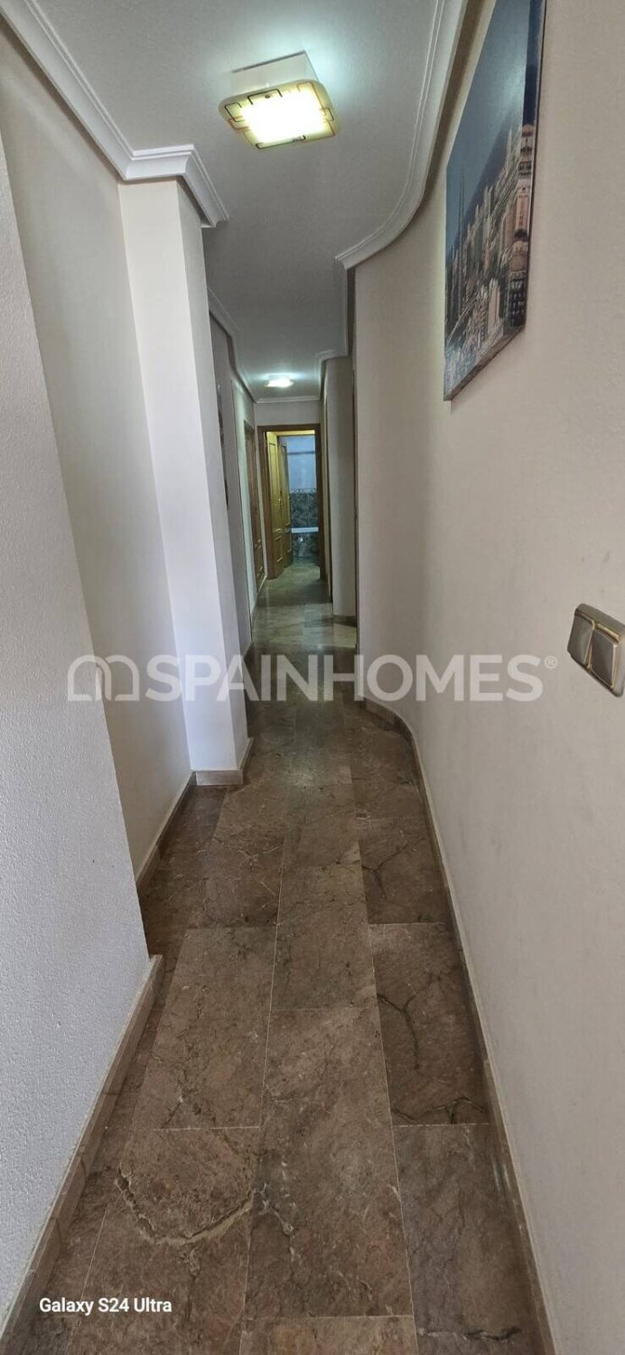 Apartment in Torrevieja, Alicante, Spain 3 bedrooms, 108 sq.m. No. 131219