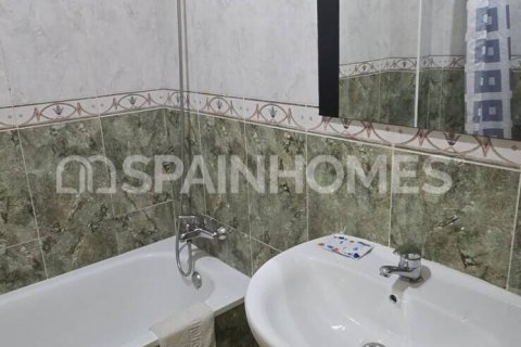 Apartment for sale Torrevieja, Alicante, Spain 3 bedrooms, 108 sq.m. No. 131219 - photo 15