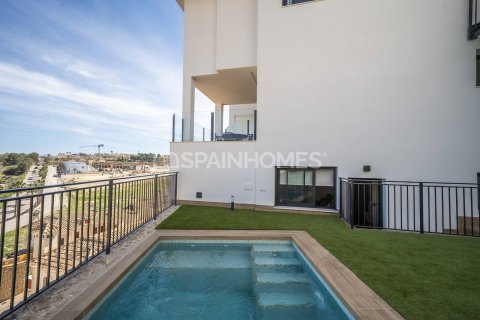 Villa for sale in Algorfa, Alicante, Spain 6 bedrooms, 436 sq.m. No. 121516 - photo 6