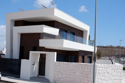 Villa for sale Ciudad Quesada, Alicante, Spain 3 bedrooms, 240 sq.m. No. 123299 - photo 9