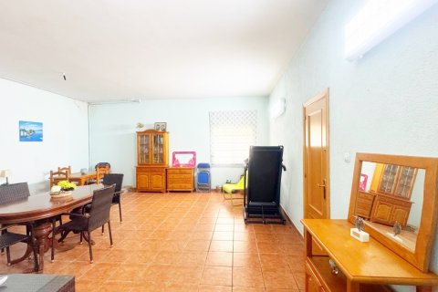 House zum Verkauf Lloret de Mar, Girona, Spanien 3 Schlafzimmer, 200 m2 Nr. 130307 - Foto 13
