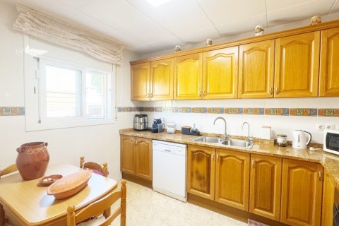House zum Verkauf Lloret de Mar, Girona, Spanien 3 Schlafzimmer, 200 m2 Nr. 130307 - Foto 26