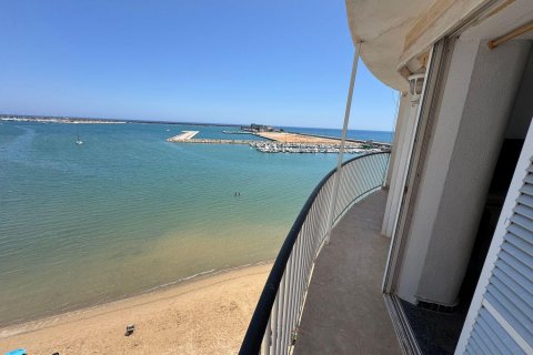 Apartamento en venta Torrevieja, Alicante, España 3 dormitorios, 90 m2 No. 125987 - foto 3