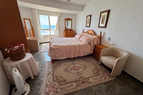 Apartamento en venta Torrevieja, Alicante, España 3 dormitorios, 90 m2 No. 125987 - foto 12