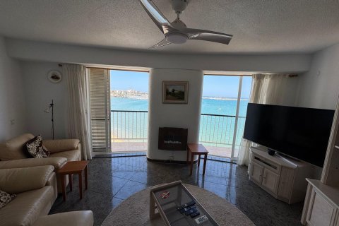 Apartamento en venta Torrevieja, Alicante, España 3 dormitorios, 90 m2 No. 125987 - foto 2