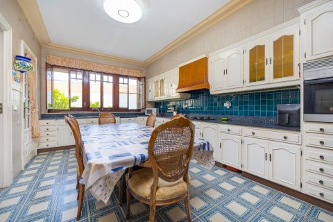 Commercial property for sale Cox, Alicante, Spain 12 bedrooms, 1100 sq.m. No. 125988 - photo 18
