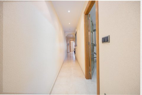 Apartment for sale Torrevieja, Alicante, Spain 3 bedrooms, 136 sq.m. No. 125992 - photo 22