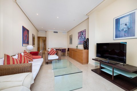 Apartment for sale Torrevieja, Alicante, Spain 3 bedrooms, 136 sq.m. No. 125992 - photo 19