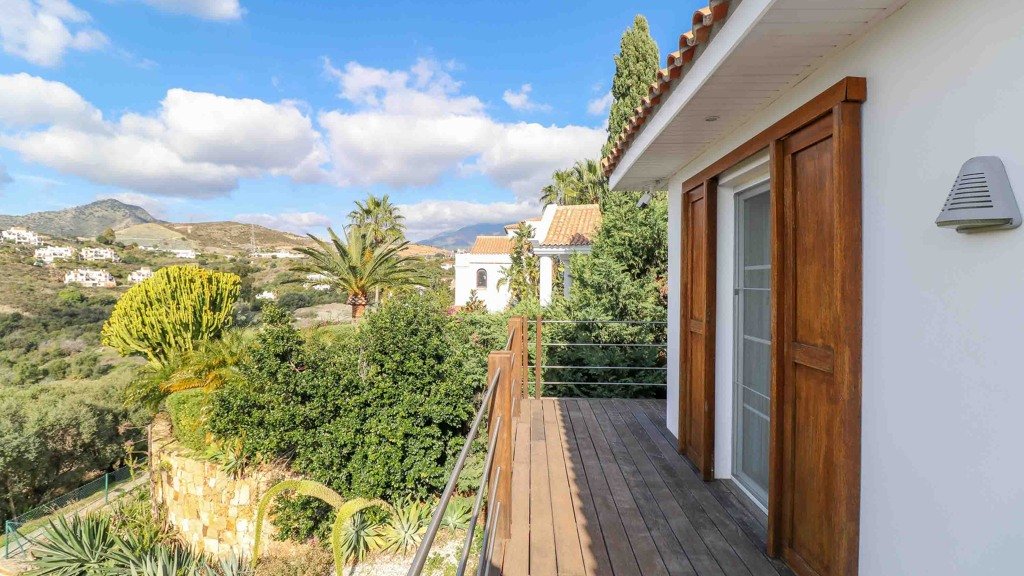 Villa in Benahavis, Malaga, Spain 4 bedrooms, 218 sq.m. No. 122245