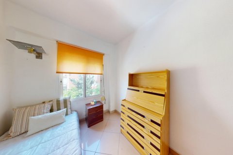 Продажа квартиры в Валенсия, Испания 3 спальни, 58м2 №122248 - фото 15