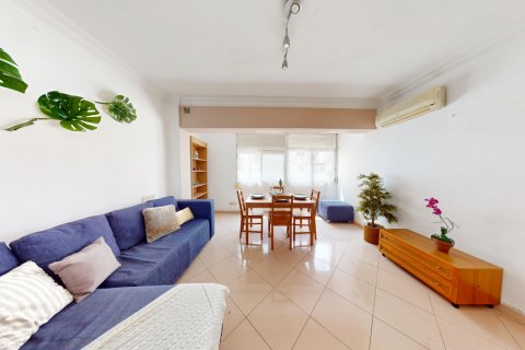 Продажа квартиры в Валенсия, Испания 3 спальни, 58м2 №122248 - фото 5
