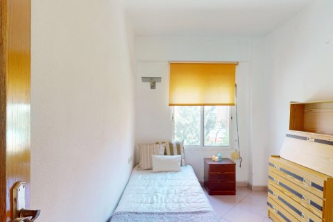 Продажа квартиры в Валенсия, Испания 3 спальни, 58м2 №122248 - фото 12