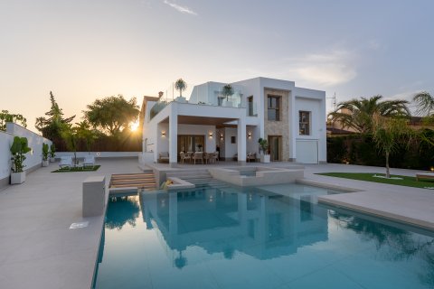 Villa à vendre Alicante, Espagne, 4 chambres, 227 m2 No. 132462 - photo 6