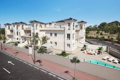 Villa till salu Bigastro, Alicante, Spanien 4 sovrum, 122 kvm. Nr. 120637 - foto 1