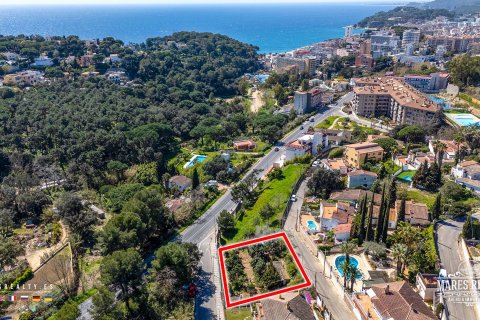 Tomt till salu Lloret de Mar, Girona, Spanien 646 kvm. Nr. 128703 - foto 1