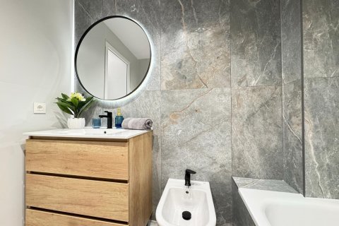 Apartamento en venta Torrevieja, Alicante, España 4 dormitorios, 105 m2 No. 125995 - foto 20