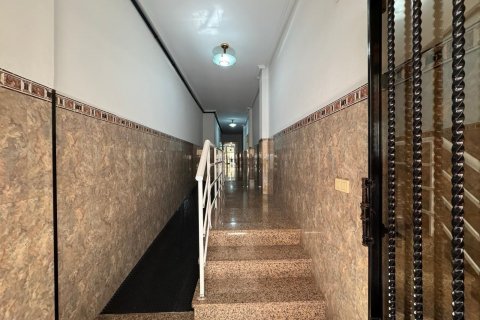 Apartamento en venta Torrevieja, Alicante, España 4 dormitorios, 105 m2 No. 125995 - foto 7