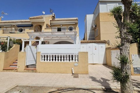 Townhouse for sale Torrevieja, Alicante, Spain 4 bedrooms, 150 sq.m. No. 125994 - photo 26