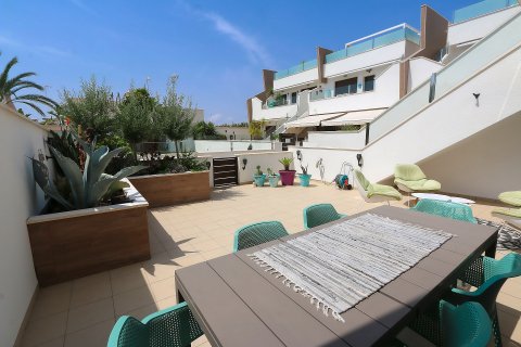 Apartment for sale Pilar de la Horadada, Alicante, Spain 3 bedrooms,  No. 131819 - photo 9