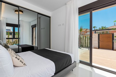 Villa in vendita Ciudad Quesada, Alicante, Spagna 3 camere da letto, 238 mq. N° 122844 - foto 3