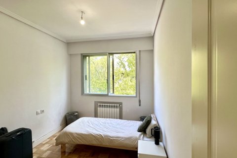 Apartament Madrid, Hiszpania 4 sypialnie, 140 mkw. nr 122221 – zdjęcie 12