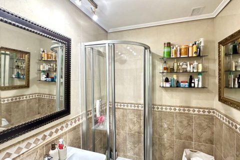 Apartament Madrid, Hiszpania 4 sypialnie, 140 mkw. nr 122221 – zdjęcie 28