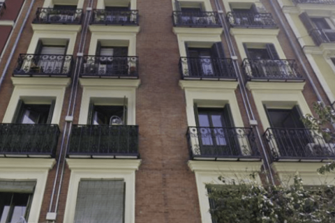 Apartamento en venta Madrid, España 5 dormitorios, 123 m2 No. 122218 - foto 5