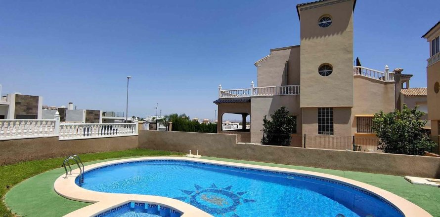 Casa Alicante, Spagna 4 camere da letto, 207 mq. N° 128683