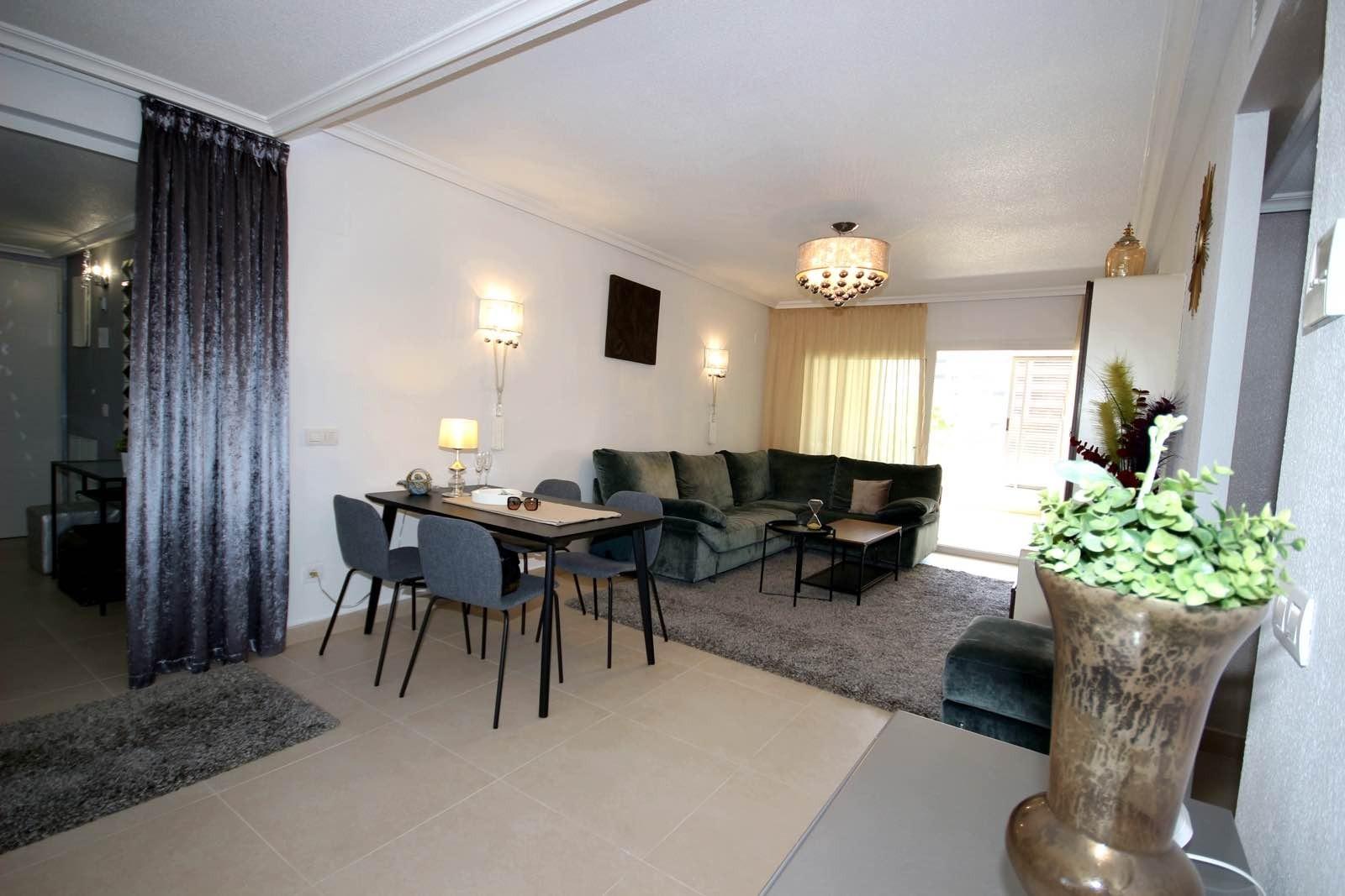 Apartament w Punta Prima, Alicante, Hiszpania 3 sypialnie, 154 mkw. nr 128680
