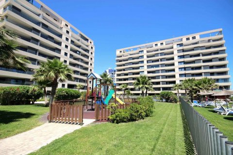 Huoneisto myytävänä Punta Prima, Alicante, Espanja, 3 makuuhuonetta, 154 m2 No. 128680 - kuva 1