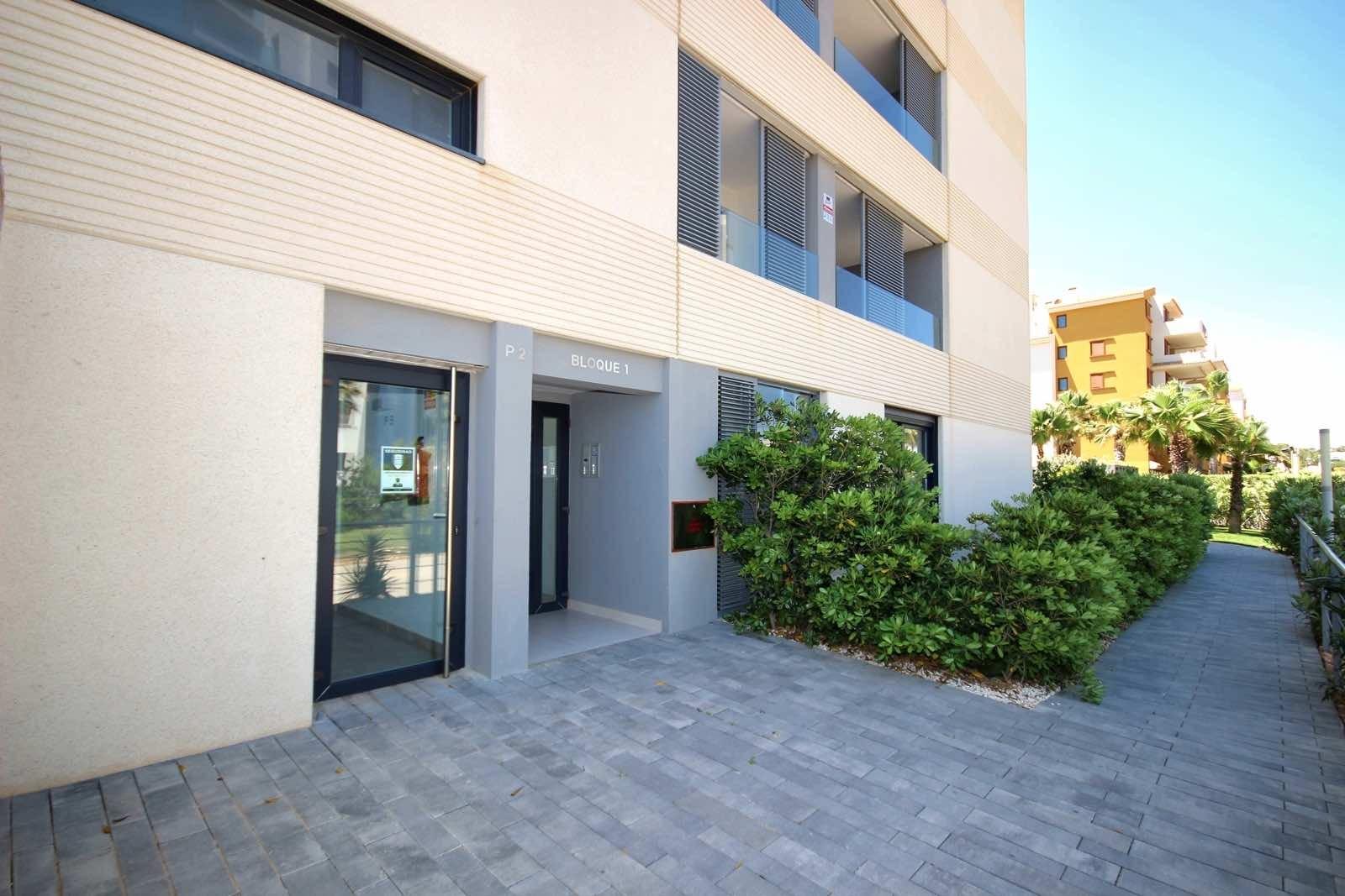 Apartament w Punta Prima, Alicante, Hiszpania 3 sypialnie, 154 mkw. nr 128680