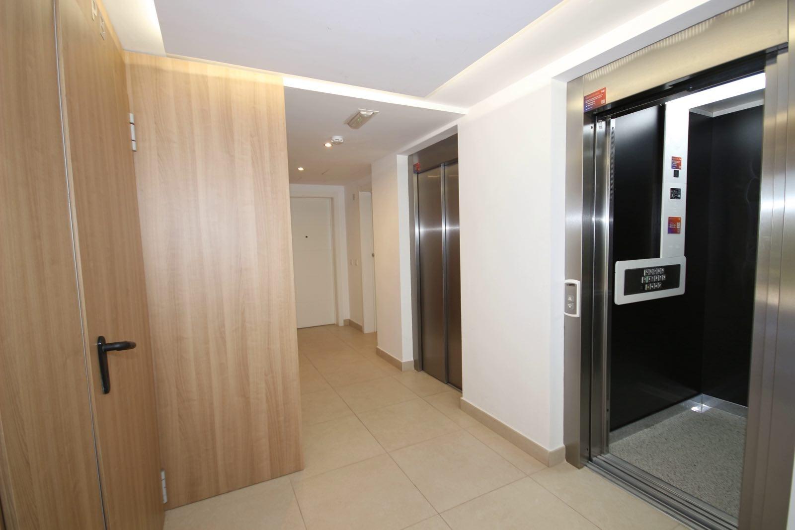 Apartament w Punta Prima, Alicante, Hiszpania 3 sypialnie, 154 mkw. nr 128680