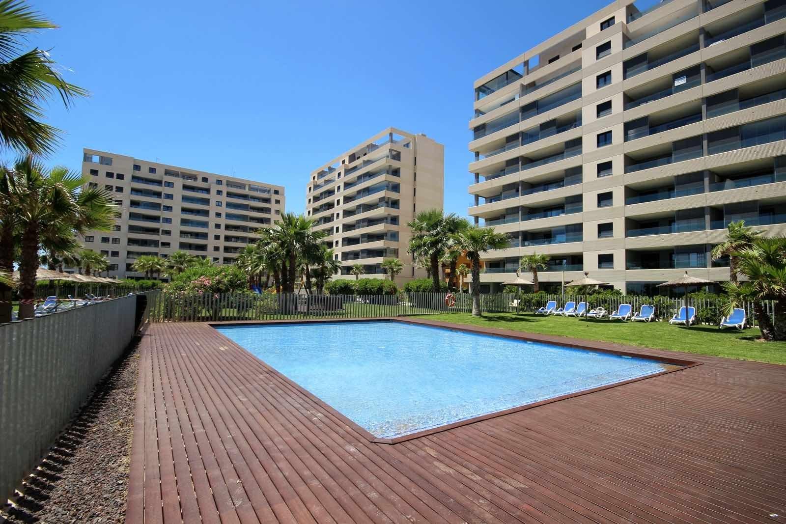 Apartament w Punta Prima, Alicante, Hiszpania 3 sypialnie, 154 mkw. nr 128680