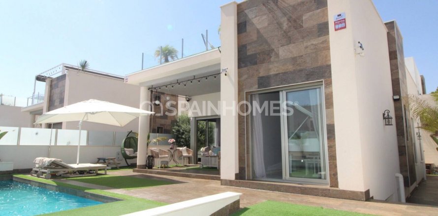 Villa Orihuela, Alicante, Spanien 5 Schlafzimmer, 129 m2 Nr. 131153