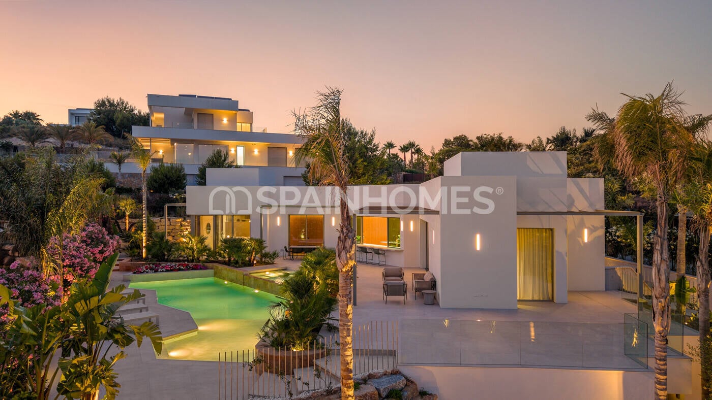 Villa à San Miguel de Salinas, Alicante, Espagne 3 chambres, 189 m2 No. 131154