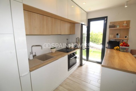 Villa for sale Orihuela, Alicante, Spain 3 bedrooms, 74 sq.m. No. 131152 - photo 16