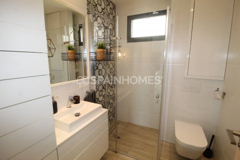 Villa for sale Orihuela, Alicante, Spain 3 bedrooms, 74 sq.m. No. 131152 - photo 23