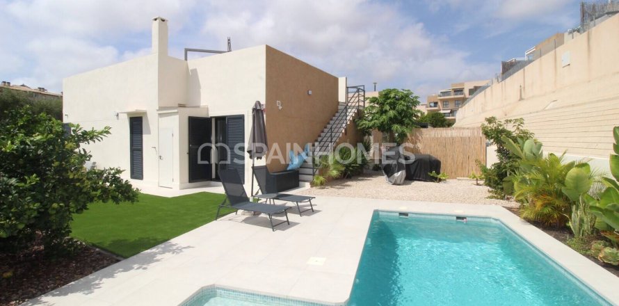 Villa Orihuela, Alicante, Spain 3 bedrooms, 74 sq.m. No. 131152